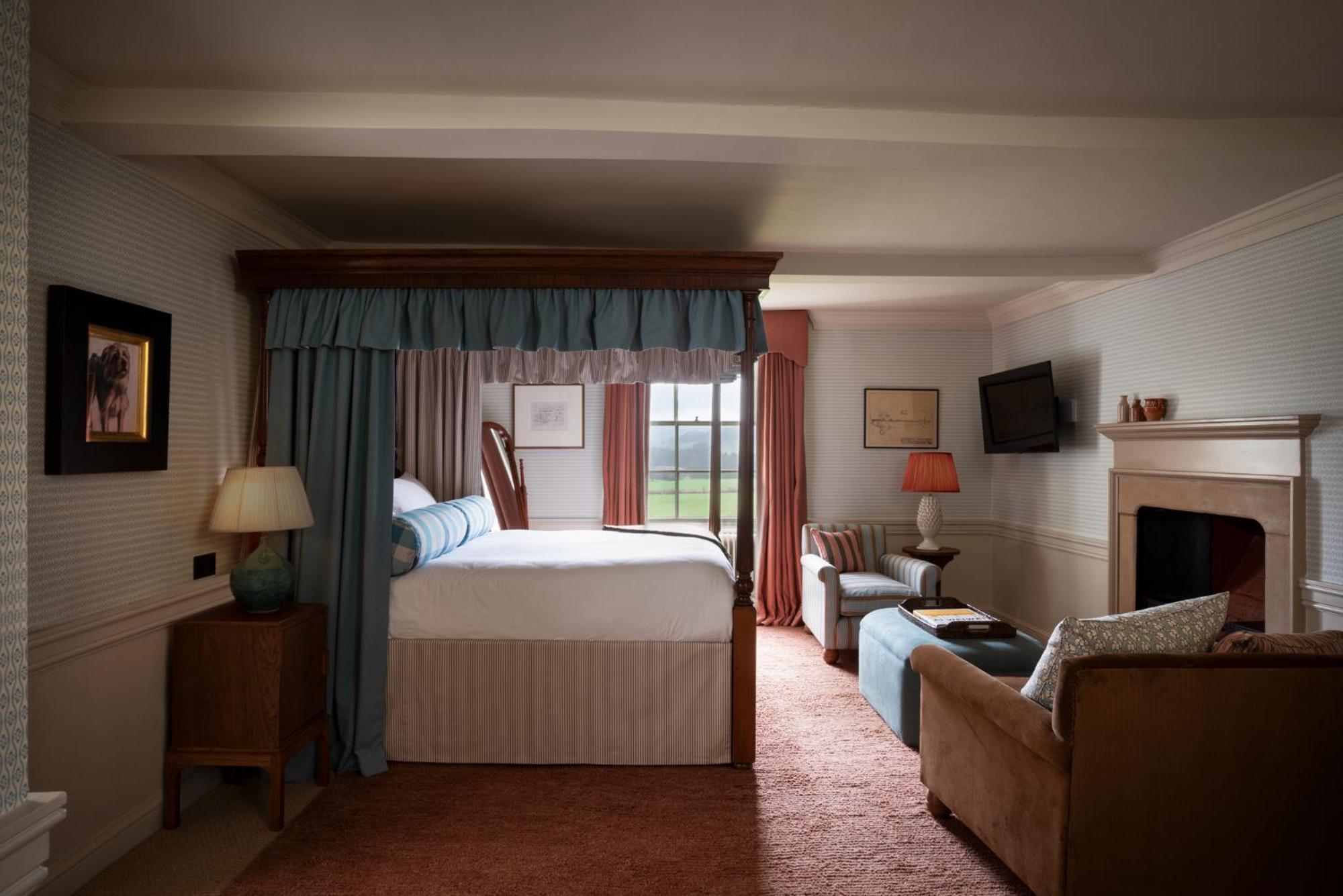 Cavendish Hotel Баслоу Екстериор снимка